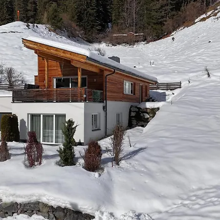 Silke Pettneu am Arlberg